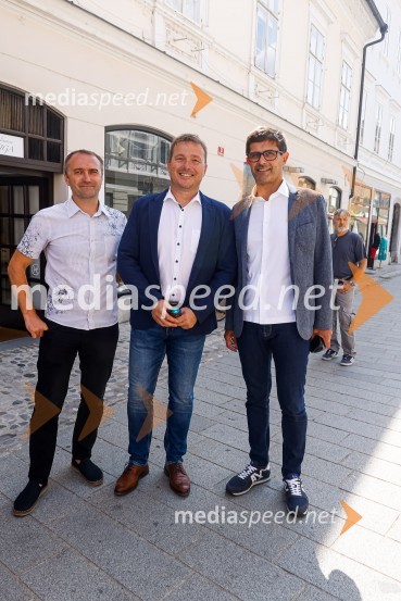  Klemen Malovrh, direktor, Zavod za turizem Kranj;  Tadej  Malovrh, župan, Velike Lašče;  Matjaž Rakovec, župan Mestne občine KranjAndrej Šifrer, 70 let-NIČ proti VEČnosti