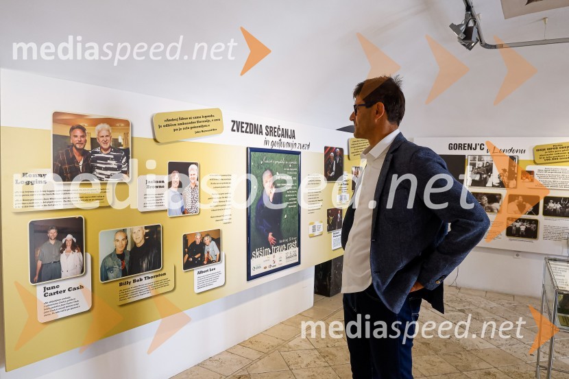  Matjaž Rakovec, župan Mestne občine KranjAndrej Šifrer, 70 let-NIČ proti VEČnosti