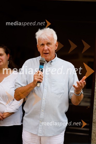  Andrej Šifrer, glasbenikAndrej Šifrer, 70 let-NIČ proti VEČnosti