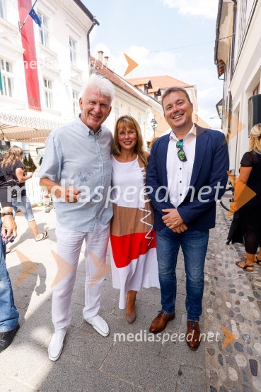  Andrej Šifrer, glasbenik;  Mirjam Povh;  ... Andrej Šifrer, 70 let-NIČ proti VEČnosti