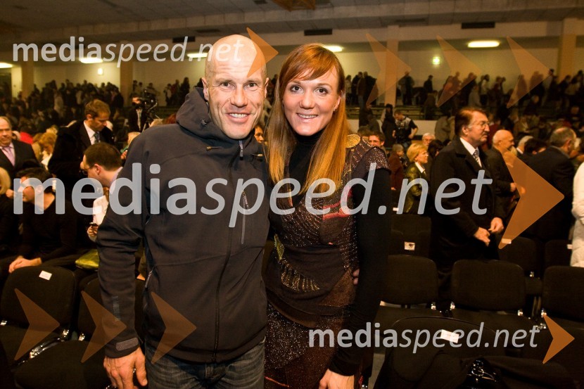 Jure Robič, ekstremni kolesar in dobitnik priznanja za posebne dosežke v letu 2008 in Petra Majdič, smučarska tekačica, 3. v glasovanju za Slovenca leta 2008Slovenec leta 2008
