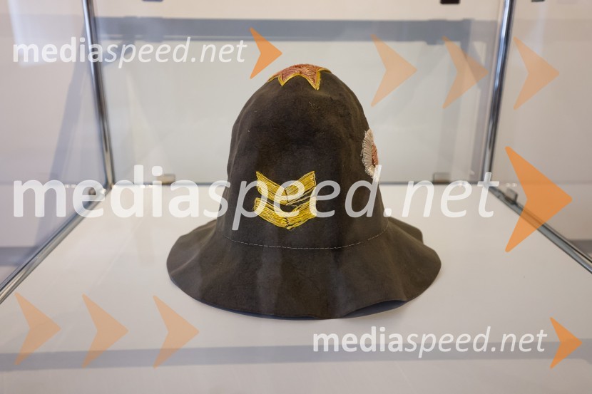 Andrej Šifrer, 70 let-NIČ proti VEČnosti