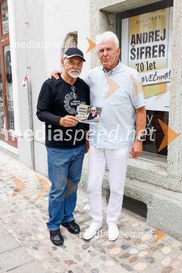  Dragan  Bulič, glasbeni urednik;  Andrej Šifrer, glasbenikAndrej Šifrer, 70 let-NIČ proti VEČnosti