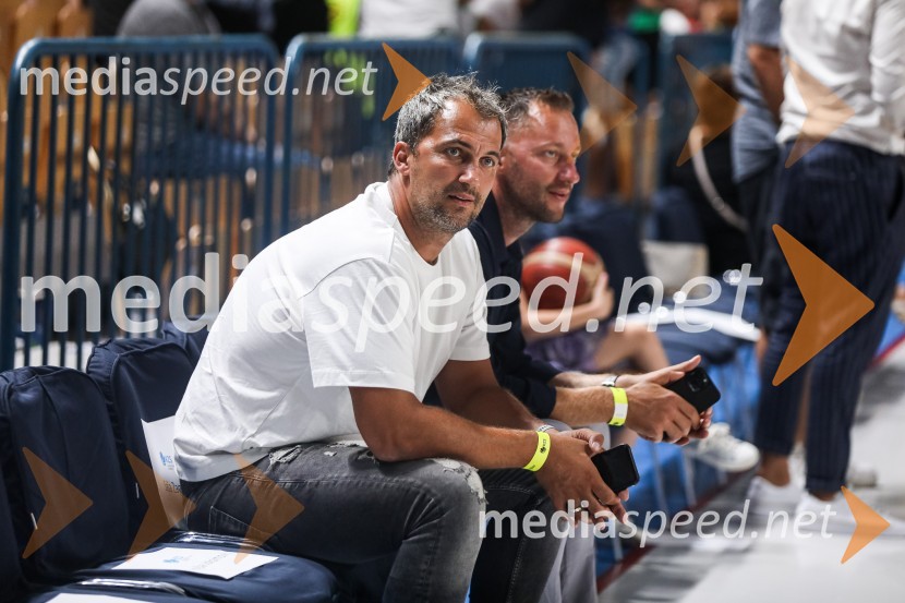  Željko Zagorac;  Saša  Zagorac, košarkarKošarkarska tekma Slovenija - Estonija