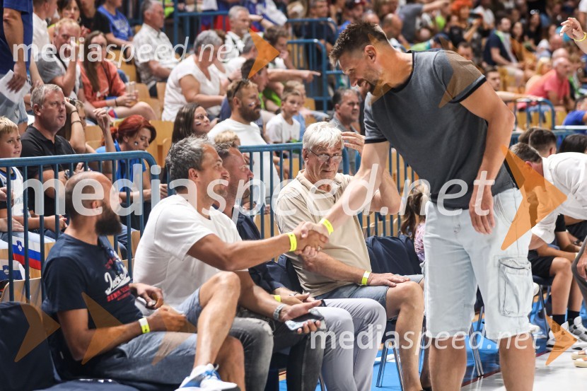  Željko Zagorac;  Gašper Vidmar, košarkarKošarkarska tekma Slovenija - Estonija