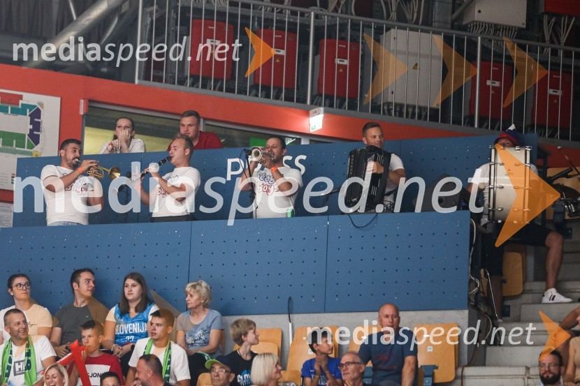 Košarkarska tekma Slovenija - Estonija