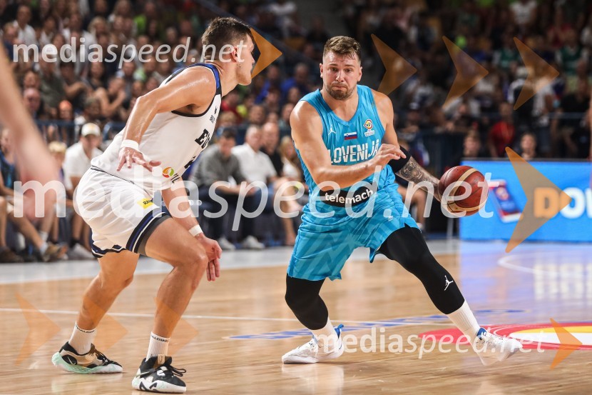  ... ;  Luka  Dončić, košarkarKošarkarska tekma Slovenija - Estonija