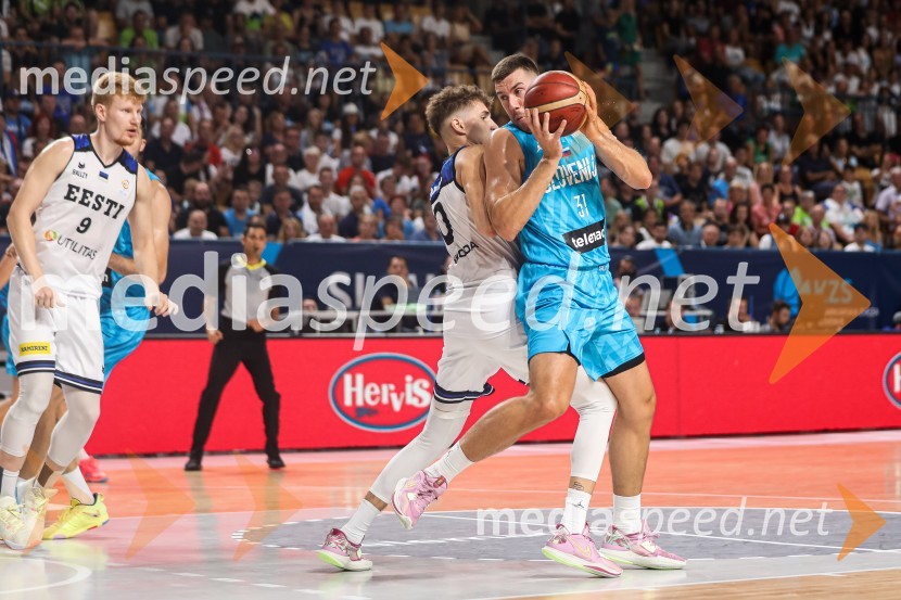  ... ;  ... ;  Vlatko Čančar, košarkarKošarkarska tekma Slovenija - Estonija