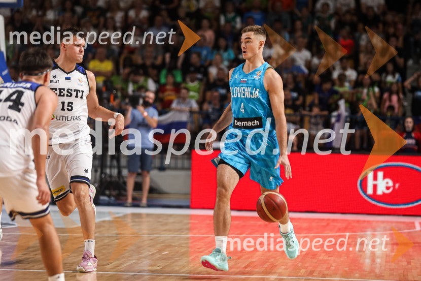  ... ;  Žiga Samar, košarkarKošarkarska tekma Slovenija - Estonija
