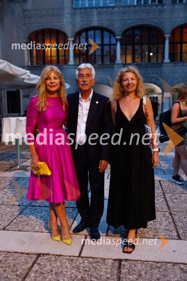  Darja Kuhar Kotnik, soustanoviteljica in podpredsednica Društva za zdravje naroda;  Rajko Kotnik, bivši višji državni odvetnik, predsednik Lions kluba Ljubljana Rožnik; mag. Tadeja Kuhar, Evropski parlamentSlovenski mladinski orkester, Festival Ljubljana 2022