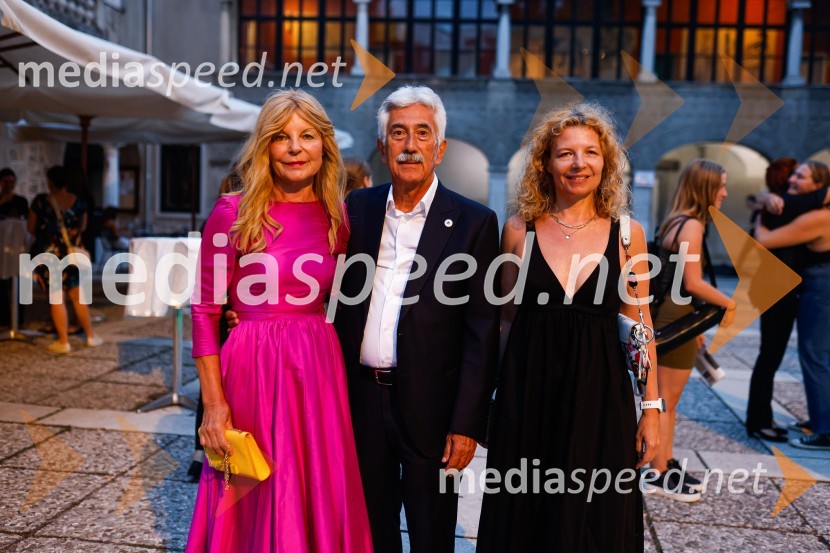  Darja Kuhar Kotnik, soustanoviteljica in podpredsednica Društva za zdravje naroda;  Rajko Kotnik, bivši višji državni odvetnik, predsednik Lions kluba Ljubljana Rožnik; mag. Tadeja Kuhar, Evropski parlamentSlovenski mladinski orkester, Festival Ljubljana 2022