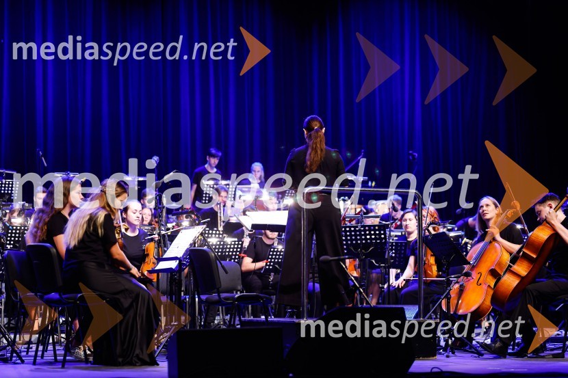  Živa Ploj Peršuh, dirigentkaSlovenski mladinski orkester, Festival Ljubljana 2022