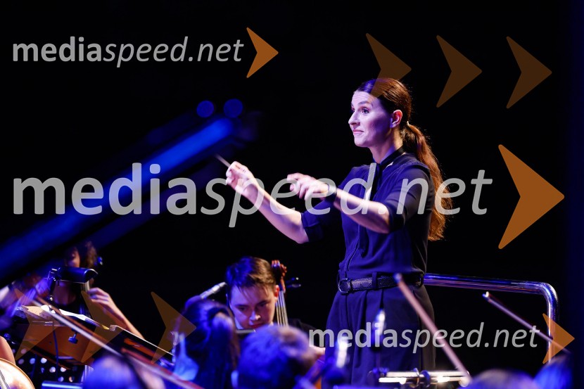  Živa Ploj Peršuh, dirigentkaSlovenski mladinski orkester, Festival Ljubljana 2022