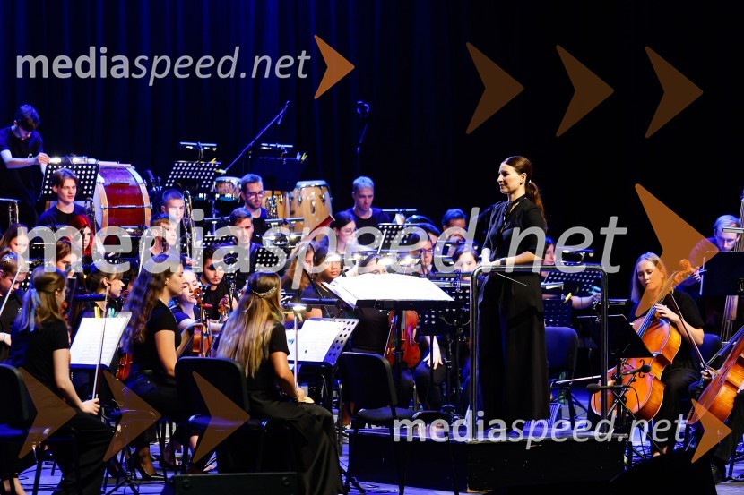  Živa Ploj Peršuh, dirigentkaSlovenski mladinski orkester, Festival Ljubljana 2022