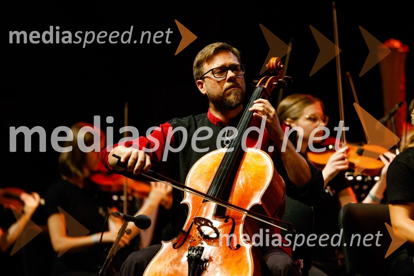  Kristjan  Krajnčan, bobni, violončeloSlovenski mladinski orkester, Festival Ljubljana 2022