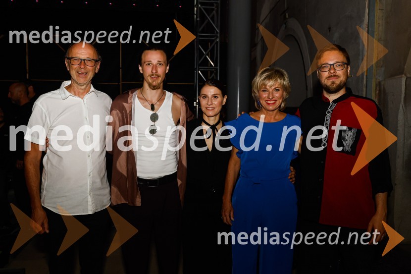  Lojze Krajnčan, dirigent;  Žigan Krajnčan, igralec, plesalec, koreograf;  Živa Ploj Peršuh, dirigentka;  Romana Krajnčan, pevka;  Kristjan  Krajnčan, bobni, violončeloSlovenski mladinski orkester, Festival Ljubljana 2022