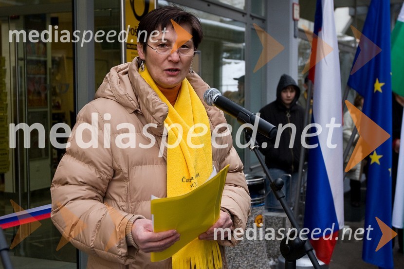 Stanislava Marija Ferenčak Marin, predsednica Sveta Četrtne skupnosti MostePošta Slovenije, odprtje prenovljenih poslovnih prostorov pošte Ljubljana Moste
