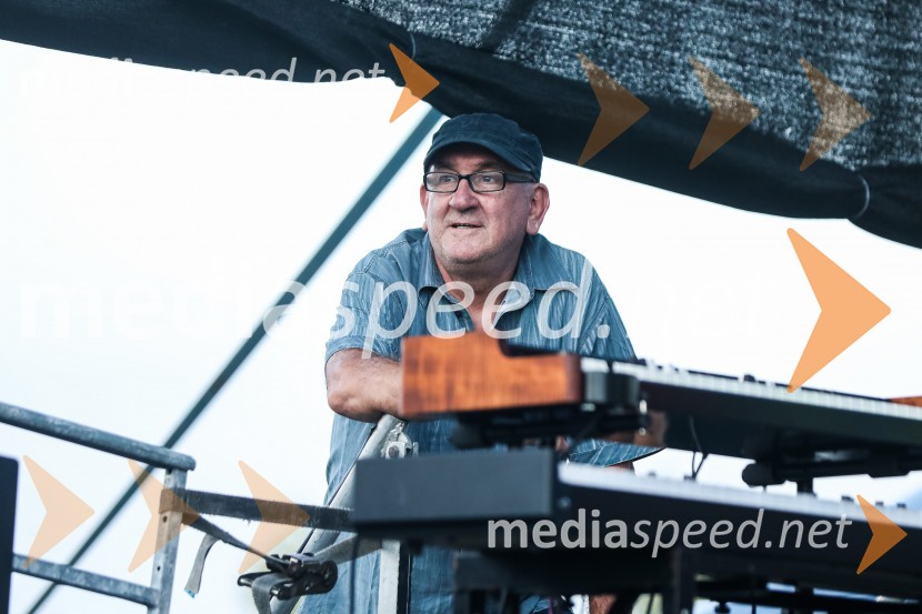  Vlado Poredoš, glasbenik, skupina OrlekSvetovno prvenstvo v odbojki 2022, Slovenija - Kamerun