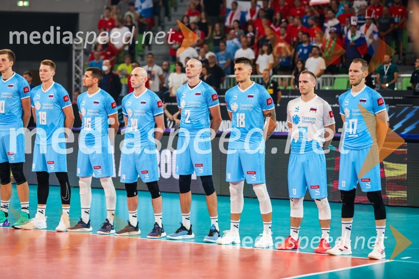  Rok  Možič, slovenski odbojkarski reprezentant ;  Gregor  Ropret, odbojkar;  Žiga  Štern, odbojkar;  Alen  Pajenk  , odbojkar;  Klemen Čebulj, odbojkar;  Jani Kovačič, odbojkar;  Tine  Urnaut, kapetan slovenske odbojkarske reprezentanceSvetovno prvenstvo v odbojki 2022, Slovenija - Kamerun