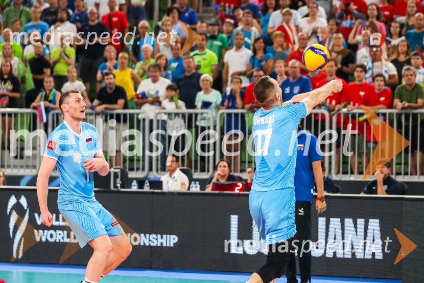  Tonček  Štern, odbojkar;  Tine  Urnaut, kapetan slovenske odbojkarske reprezentanceSvetovno prvenstvo v odbojki 2022, Slovenija - Kamerun