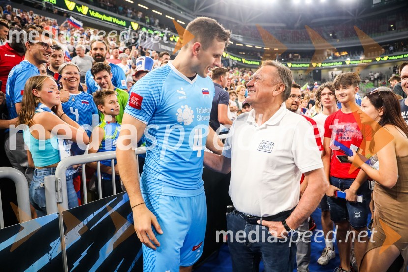  Jan  Kozamernik, odbojkar;  Zoran Janković, župan, Mestna občina LjubljanaSvetovno prvenstvo v odbojki 2022, Slovenija - Kamerun