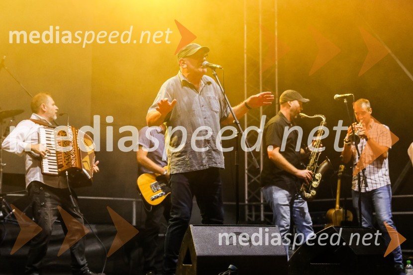  Vlado Poredoš, glasbenik, skupina OrlekSvetovno prvenstvo v odbojki 2022, Slovenija - Kamerun