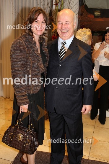 Tina Križan, nekdanja tenisačica in Marjan Kosi, direktor Zavoda za šport Športne zveze Maribor
 
Izbor športnik Maribora 2008