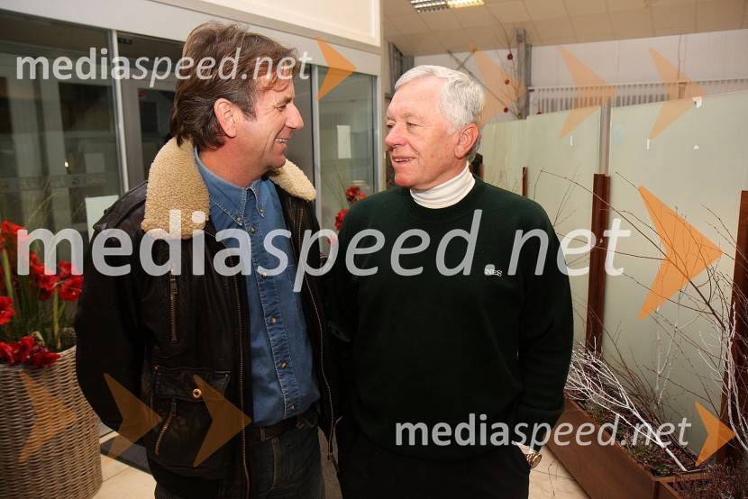 Bojan Gerič, vodja turizma v Športnem centru Pohorje in Tone Vogrinec, nekdanji direktor alpskih smučarskih disciplin in direktor smučarskega sklada


 







 
Izbor športnik Maribora 2008