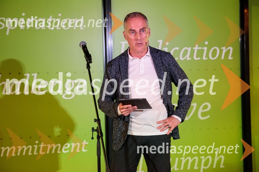  Igor Evgen Bergant, novinar in TV voditeljSvetovno prvenstvo v odbojki 2022, Slovenija - Francija