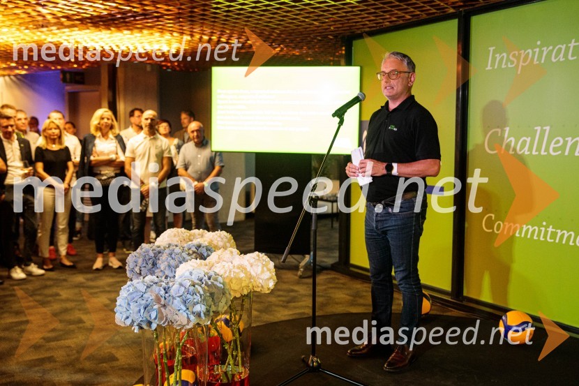  Matjaž Han, minister za gospodarski razvoj in tehnologijoSvetovno prvenstvo v odbojki 2022, Slovenija - Francija