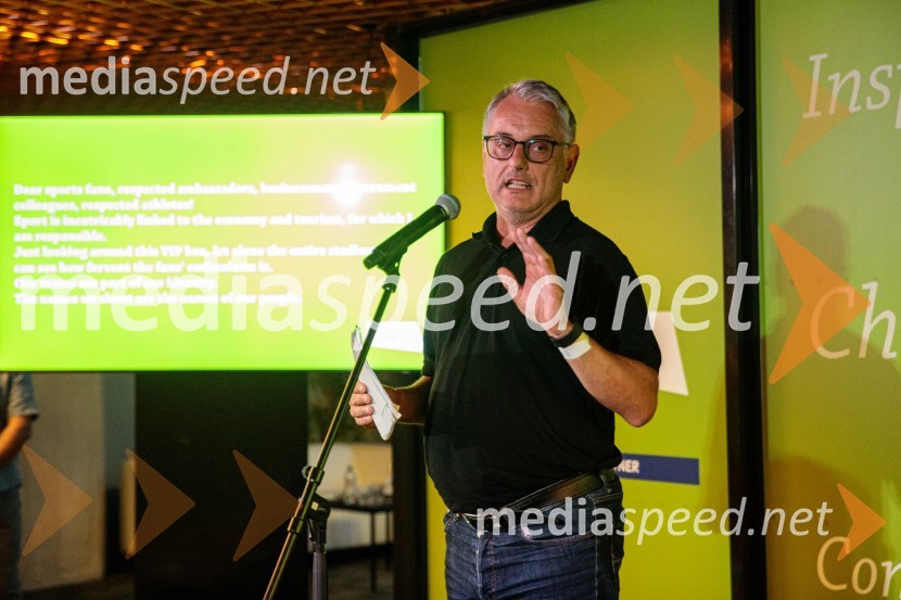  Matjaž Han, minister za gospodarski razvoj in tehnologijoSvetovno prvenstvo v odbojki 2022, Slovenija - Francija