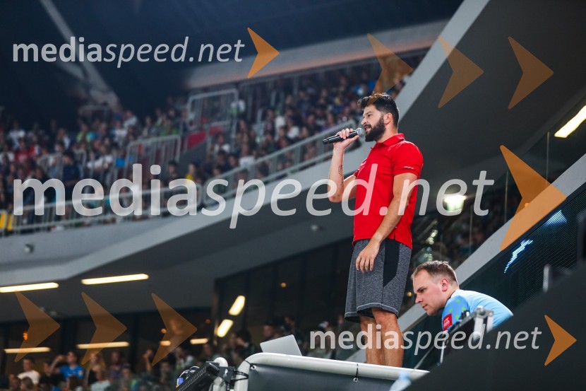  Uroš Bitenc, moderator, vplivnešSvetovno prvenstvo v odbojki 2022, Slovenija - Francija