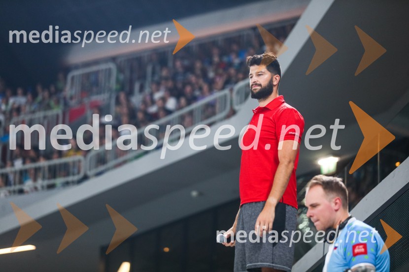  Uroš Bitenc, moderator, vplivnešSvetovno prvenstvo v odbojki 2022, Slovenija - Francija