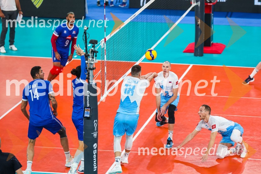  Earvin N'Gapeth, odbojkar;  ... ;  ... ;  Klemen Čebulj, odbojkar;  Alen  Pajenk  , odbojkar;  Tine  Urnaut, kapetan slovenske odbojkarske reprezentanceSvetovno prvenstvo v odbojki 2022, Slovenija - Francija