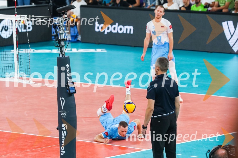  Jani Kovačič, odbojkar;  Tine  Urnaut, kapetan slovenske odbojkarske reprezentanceSvetovno prvenstvo v odbojki 2022, Slovenija - Francija