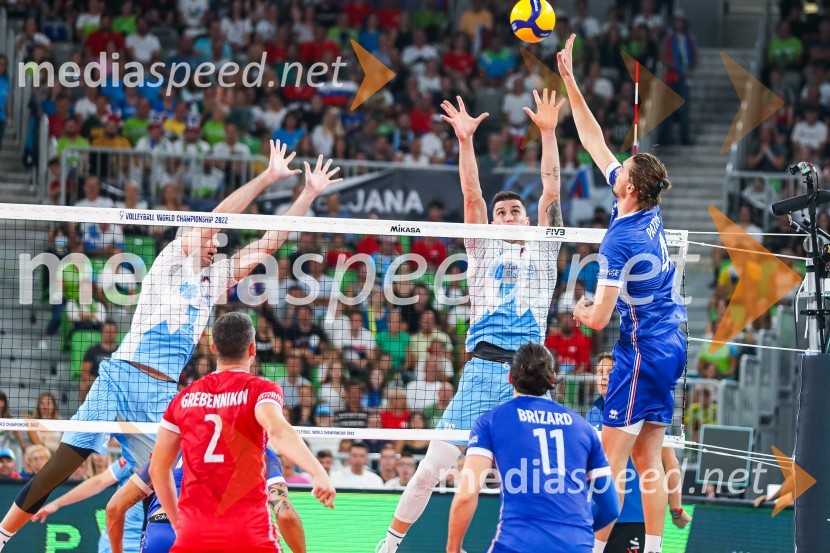  Alen  Pajenk  , odbojkar;  Klemen Čebulj, odbojkar;  ... Svetovno prvenstvo v odbojki 2022, Slovenija - Francija