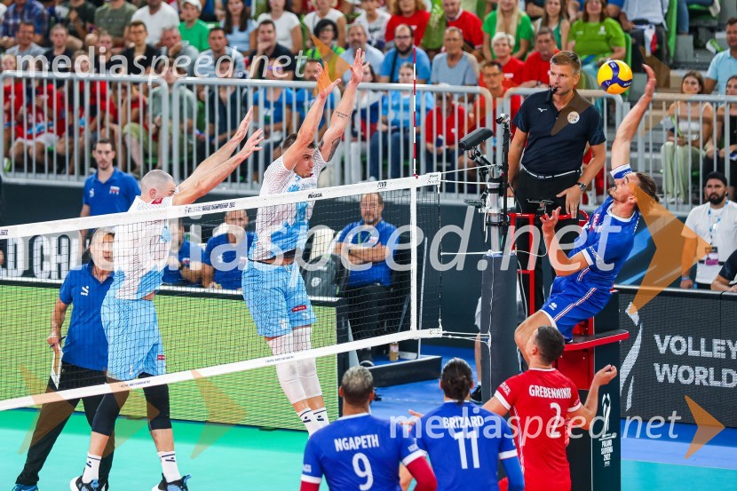  Alen  Pajenk  , odbojkar;  Klemen Čebulj, odbojkar;  ... Svetovno prvenstvo v odbojki 2022, Slovenija - Francija