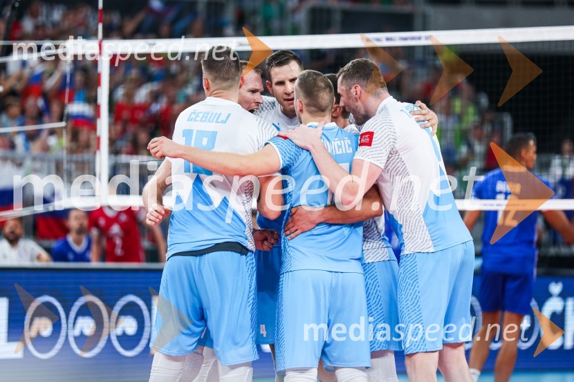  Klemen Čebulj, odbojkar;  Tine  Urnaut, kapetan slovenske odbojkarske reprezentance;  Jan  Kozamernik, odbojkar;  Jani Kovačič, odbojkar;  Tonček  Štern, odbojkarSvetovno prvenstvo v odbojki 2022, Slovenija - Francija