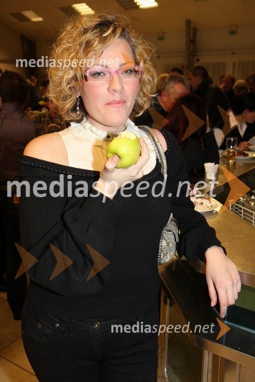 Mojca Muršič, novinarka Radia Maribor 


 

 










 



 



 

 




 







 
Izbor športnik Maribora 2008