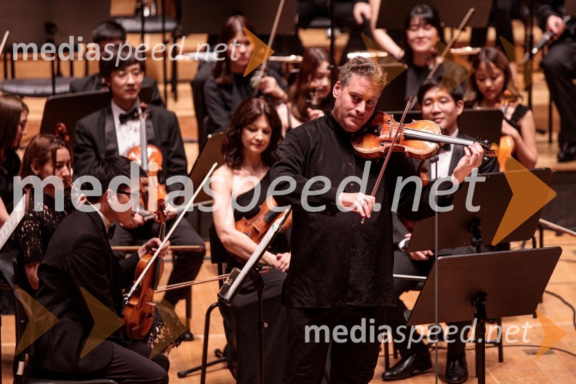  Kristóf Baráti, violinistTajski filharmonični orkester, Festival Ljubljana 2022