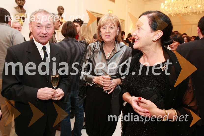 Dr. Alojz Križman, mestni svetnik, Edita Toplak, žena nekdanjega rektorja mariborske univerze Ludvika Toplaka in prof. Dunja Bezjak, članica ženskega društva S.I.L.A.Naj Mariborčan 2008