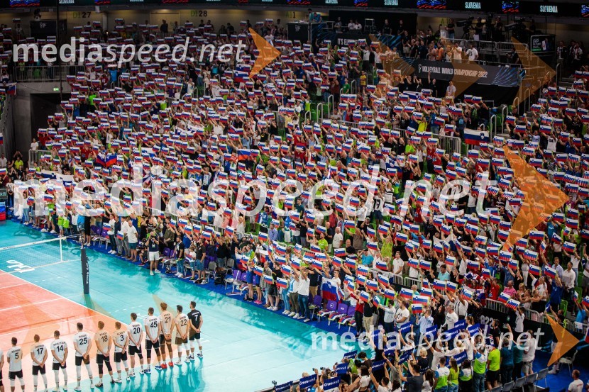 Slovenci na krilih polne dvorane Stožice  ekspresno odpravili Nemce in se uvrstili v osmino finala