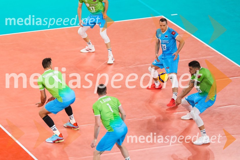  Jan  Kozamernik, odbojkar;  Tonček  Štern, odbojkar;  Jani Kovačič, odbojkar;  Klemen Čebulj, odbojkarSlovenci na krilih polne dvorane Stožice  ekspresno odpravili Nemce in se uvrstili v osmino finala