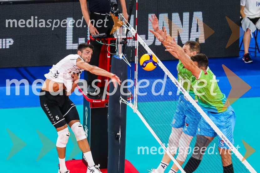  ... ;  Tine  Urnaut, kapetan slovenske odbojkarske reprezentance;  Jan  Kozamernik, odbojkarSlovenci na krilih polne dvorane Stožice  ekspresno odpravili Nemce in se uvrstili v osmino finala