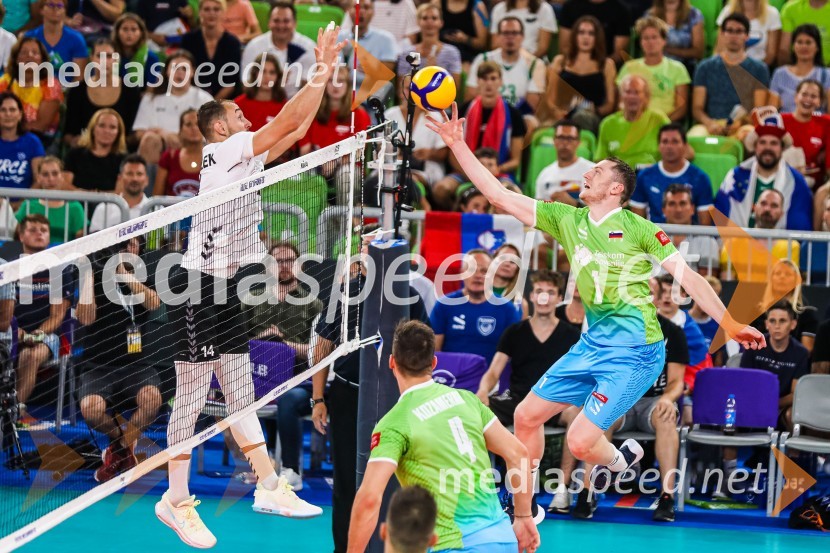  ... ;  Jan  Kozamernik, odbojkar;  Tonček  Štern, odbojkarSlovenci na krilih polne dvorane Stožice  ekspresno odpravili Nemce in se uvrstili v osmino finala