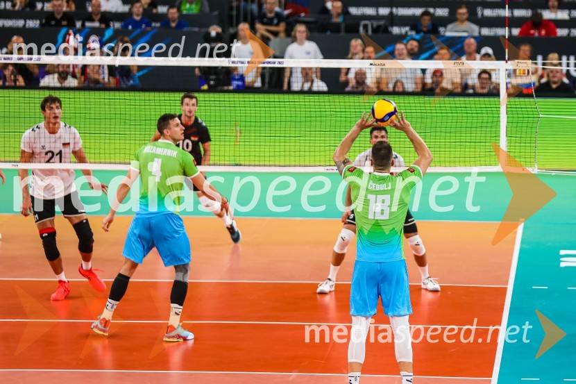  Jan  Kozamernik, odbojkar;  Klemen Čebulj, odbojkarSlovenci na krilih polne dvorane Stožice  ekspresno odpravili Nemce in se uvrstili v osmino finala