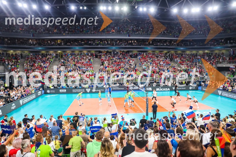 Slovenci na krilih polne dvorane Stožice  ekspresno odpravili Nemce in se uvrstili v osmino finala