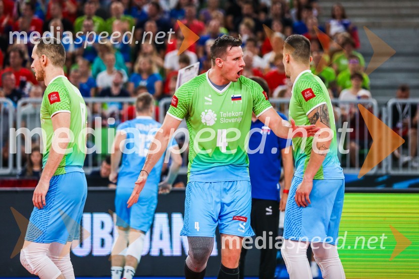  Tine  Urnaut, kapetan slovenske odbojkarske reprezentance;  Jan  Kozamernik, odbojkar;  Klemen Čebulj, odbojkarSlovenci na krilih polne dvorane Stožice  ekspresno odpravili Nemce in se uvrstili v osmino finala