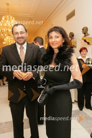 Dr. József Györkös, državni sekretar Ministrstva za visoko šolstvo, znanost in tehnologijo in Sabina Hobacher, lastnica PR PlusNaj Mariborčan 2008