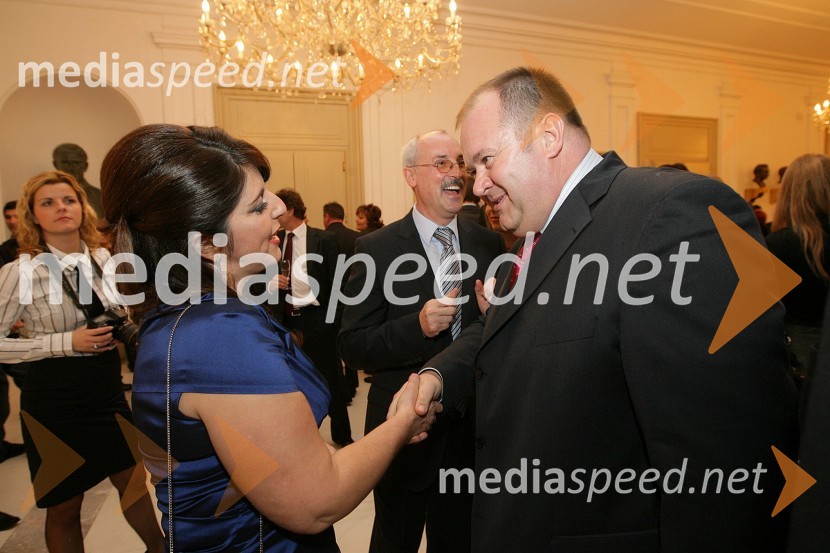 Suzana Pirtovšek, direktorica Založbe Kapital in Aleš Hauc, generalni direktor Pošte Slovenije in Naj Direktor po izboru novinarjevNaj Mariborčan 2008